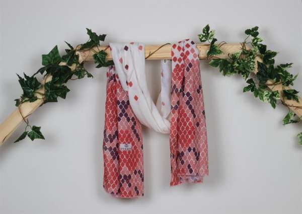 Honeycomb Pattern Shawl Red-Cream